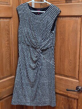 212 Collection Black & White Polka Dot Sleeveless Twist‎ Front Dress Size M